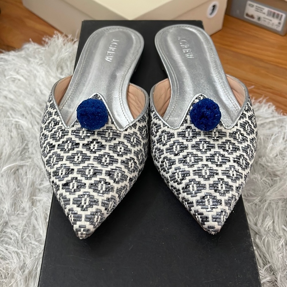 J crew Ikat pointed slide 6